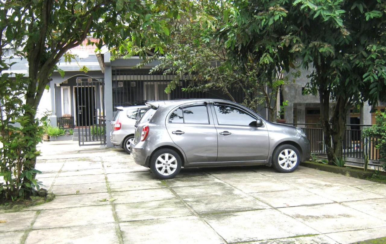 מלון בוגור Aqilakost N Cafe Gadog Puncak מראה חיצוני תמונה